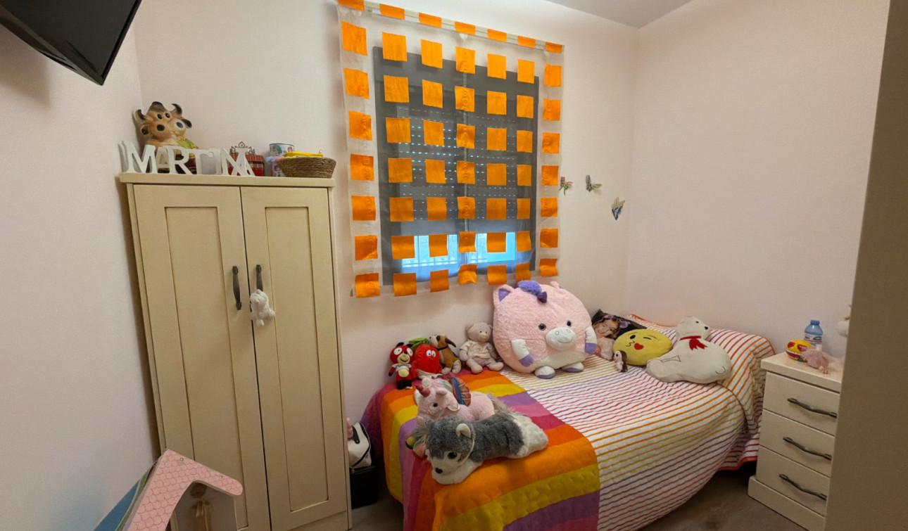 Resale - Semi - Detached Villa - Dolores