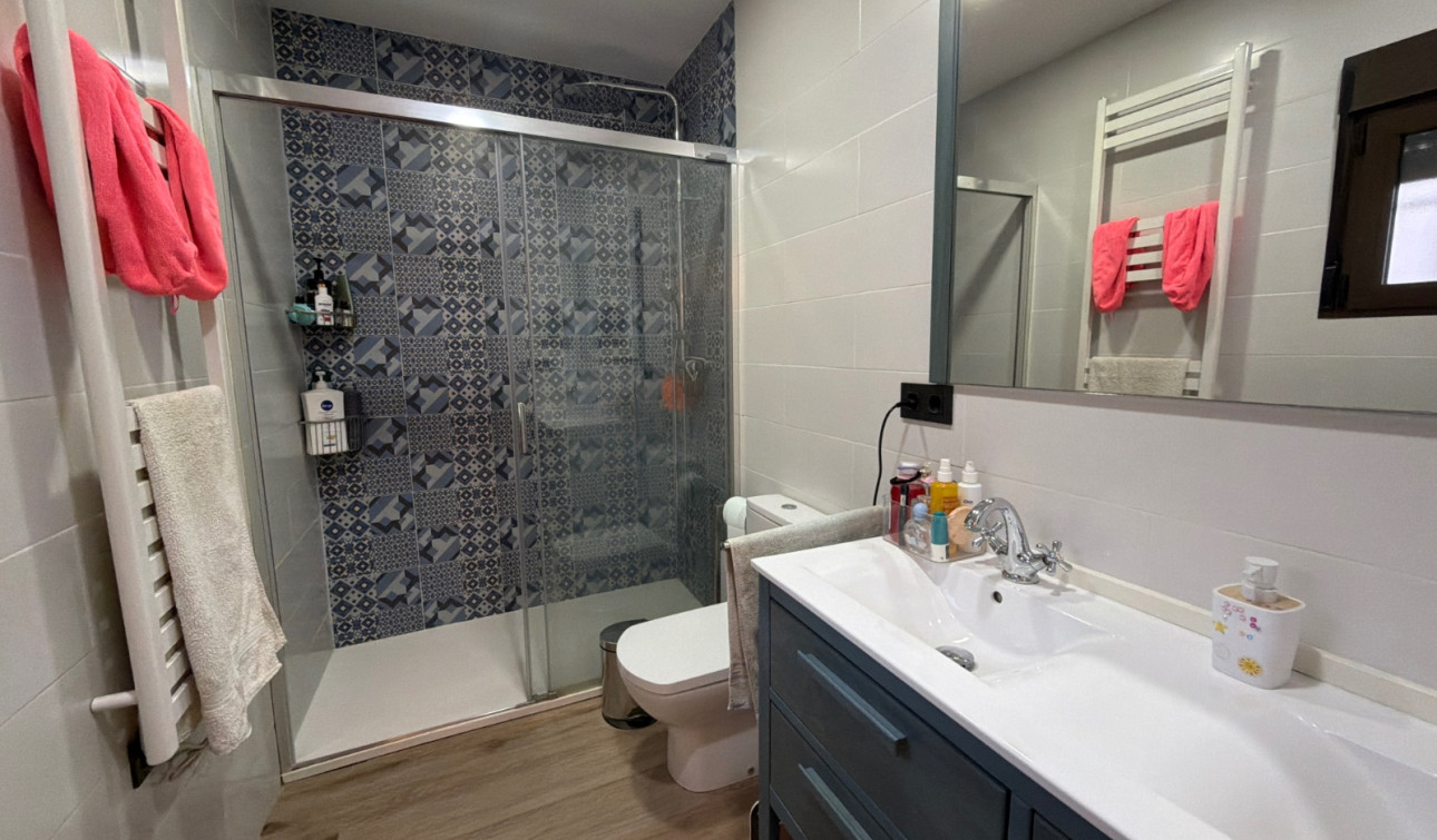 Resale - Semi - Detached Villa - Dolores