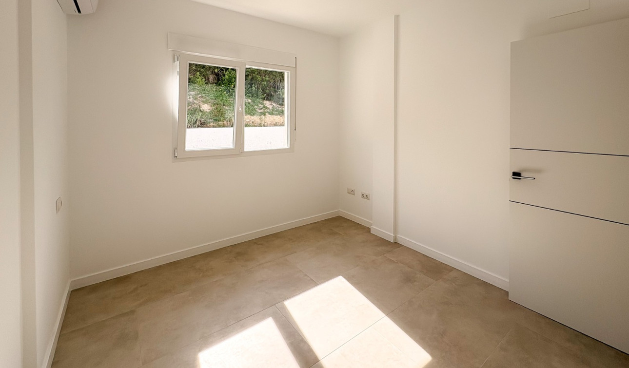 Resale - Semi - Detached Villa - El Campello - Pueblo Acantilado - Venta Lanuza