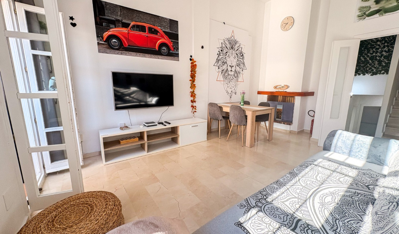 Resale - Semi - Detached Villa - Finestrat - Golf Bahia