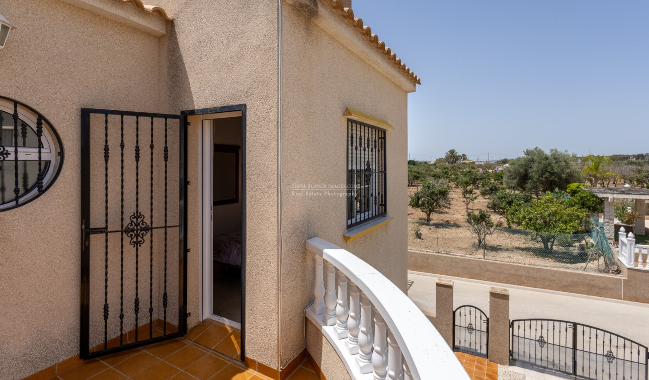 Resale - Semi - Detached Villa - Guardamar del Segura - Urb el raso