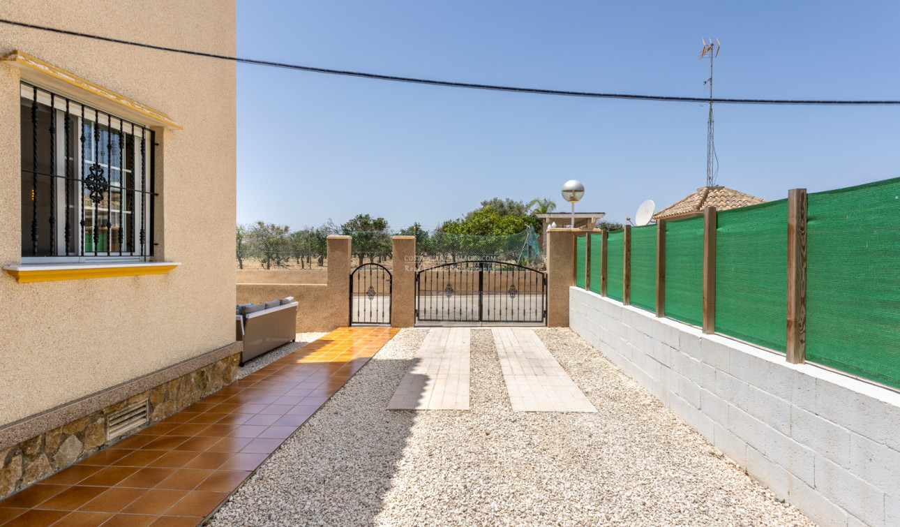 Resale - Semi - Detached Villa - Guardamar del Segura - Urb el raso