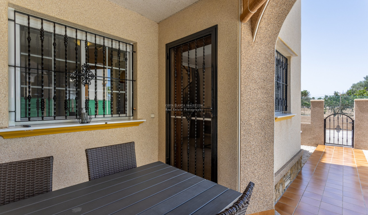 Resale - Semi - Detached Villa - Guardamar del Segura - Urb el raso