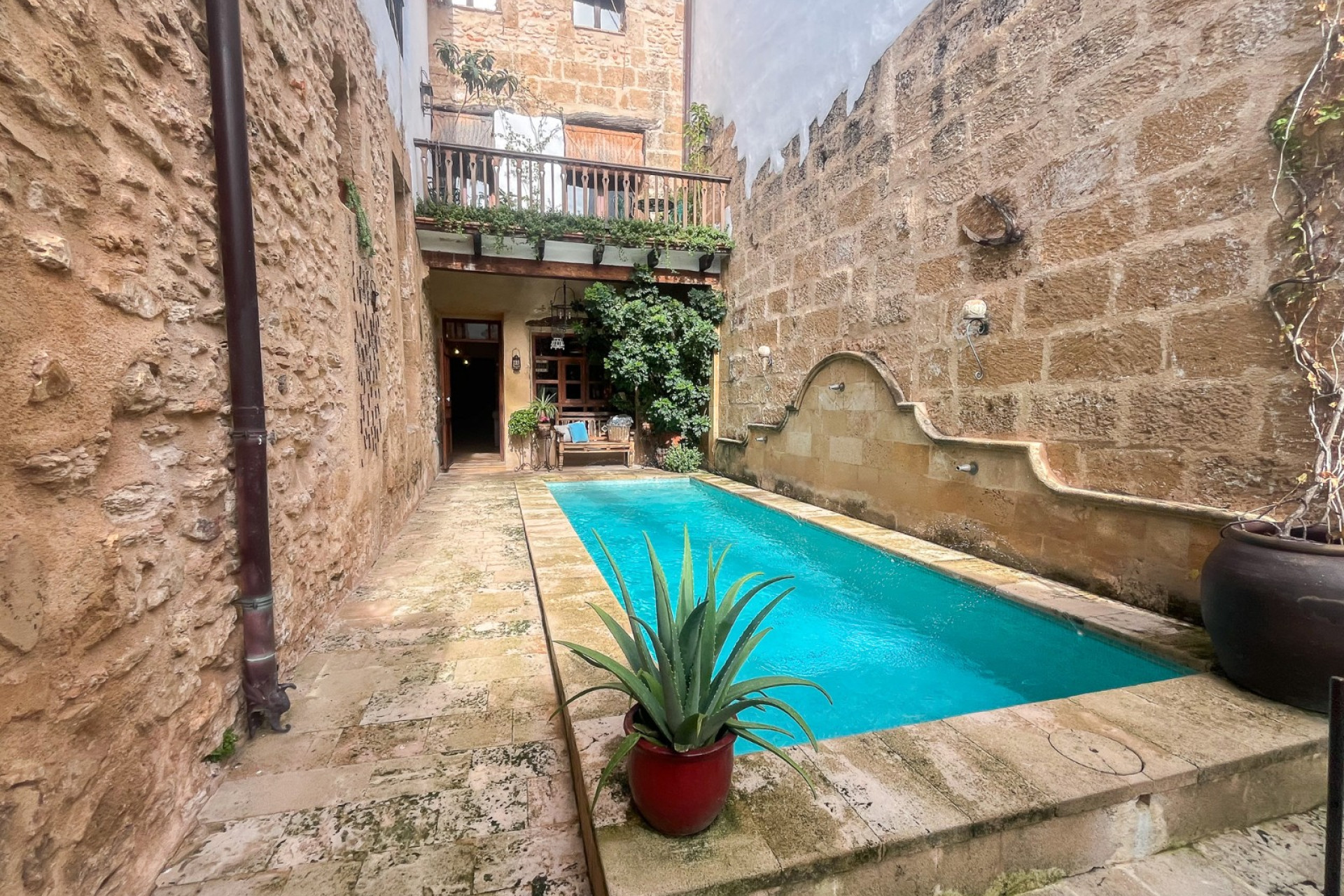 Resale - Semi - Detached Villa - Jávea