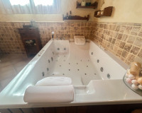 Resale - Semi - Detached Villa - Jávea