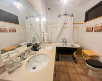 Resale - Semi - Detached Villa - Jávea