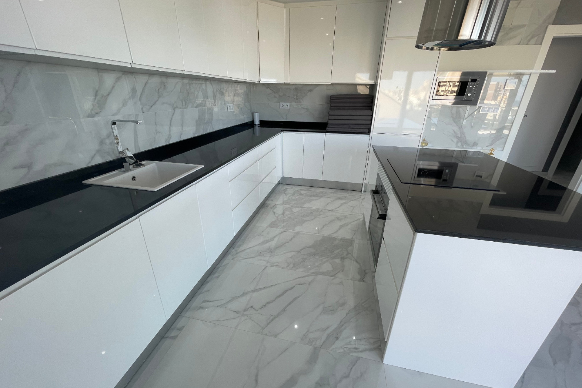 Resale - Semi - Detached Villa - La Mata