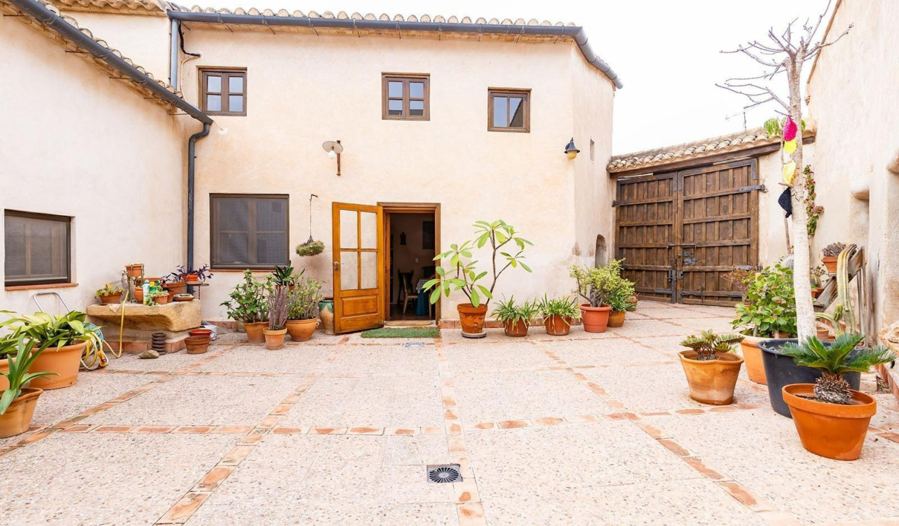 Resale - Semi - Detached Villa - Los Martinez Del Puerto - Los Martínez del Puerto