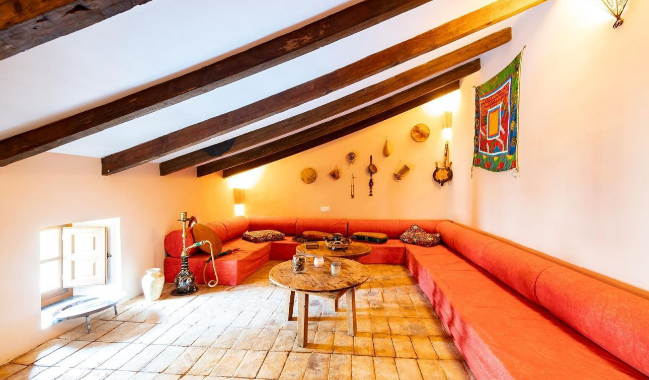 Resale - Semi - Detached Villa - Los Martinez Del Puerto - Los Martínez del Puerto