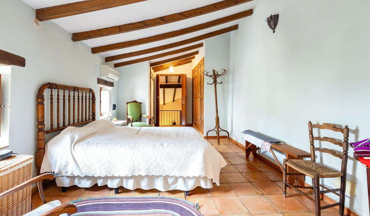 Resale - Semi - Detached Villa - Los Martinez Del Puerto - Los Martínez del Puerto