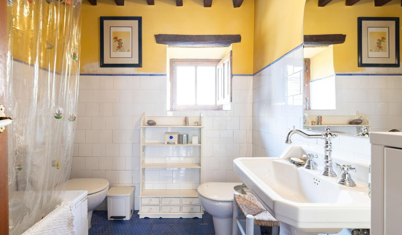 Resale - Semi - Detached Villa - Los Martinez Del Puerto - Los Martínez del Puerto