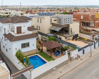 Resale - Semi - Detached Villa - Los Montesinos - La Herrada