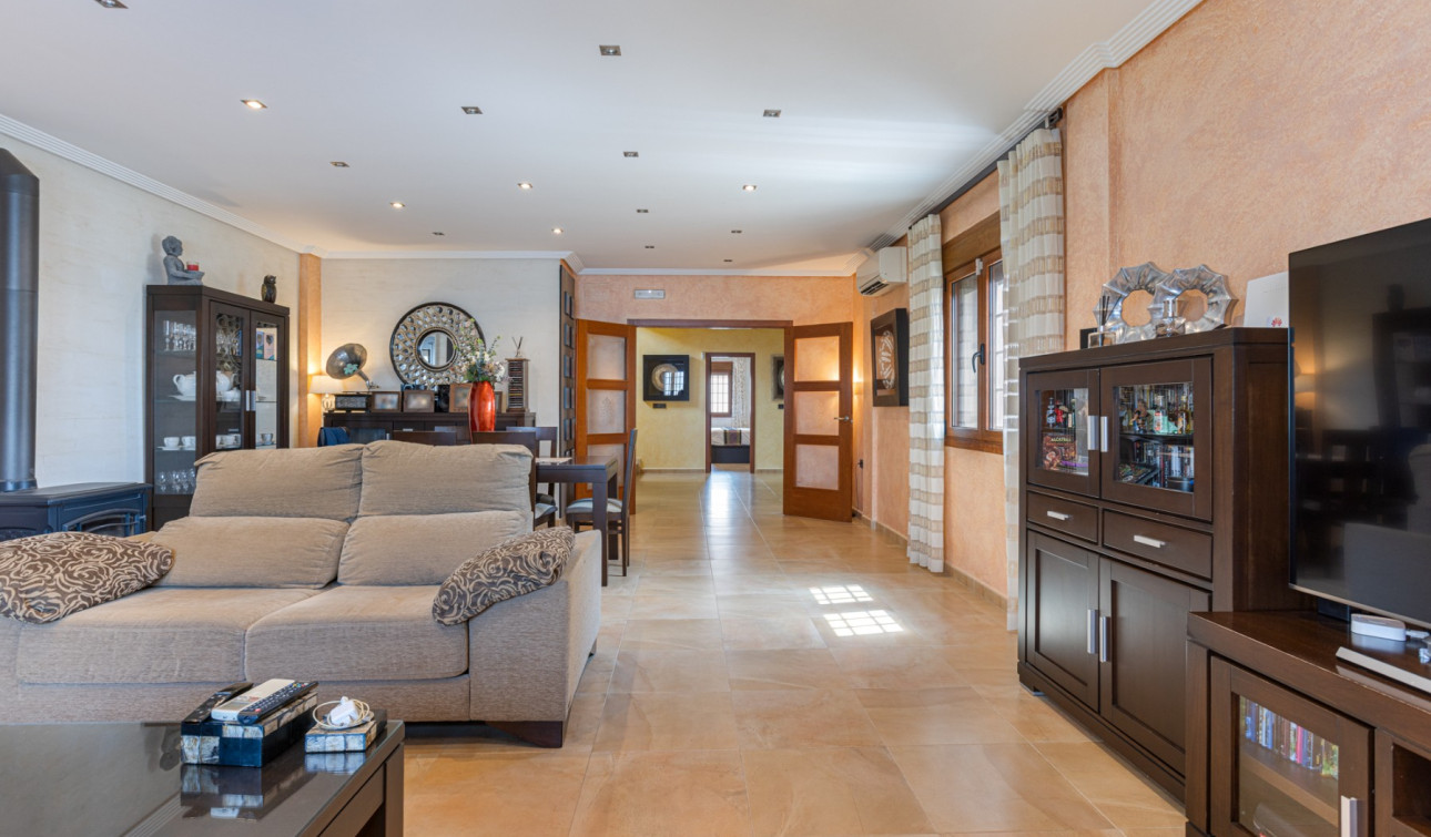 Resale - Semi - Detached Villa - Los Montesinos - La Herrada