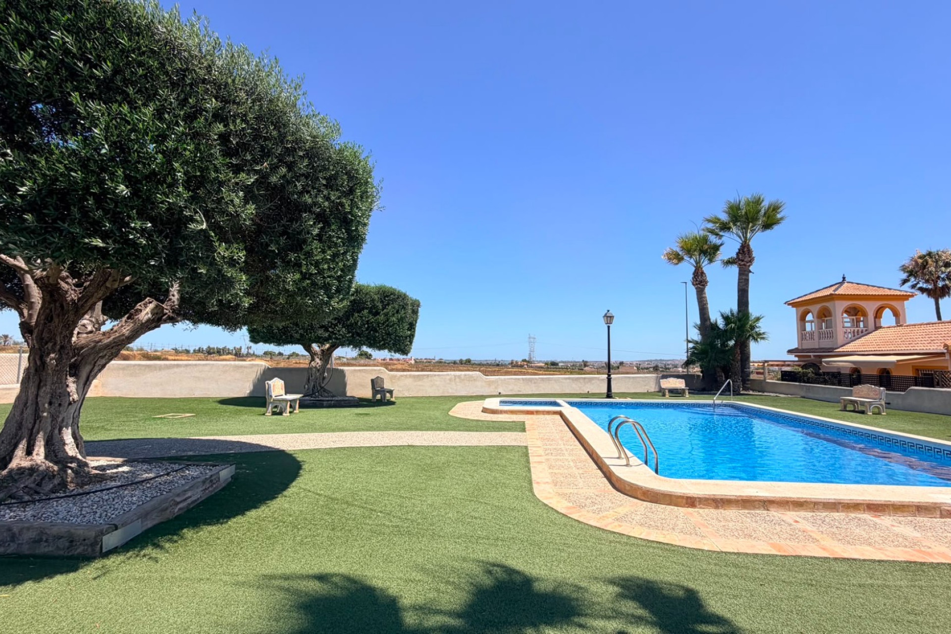 Resale - Semi - Detached Villa - Los Montesinos - Urbanizacion montesol