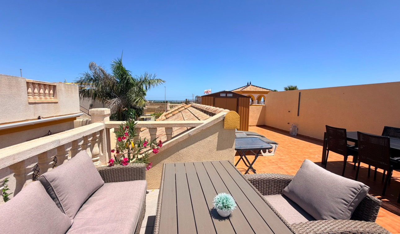 Resale - Semi - Detached Villa - Los Montesinos - Urbanizacion montesol