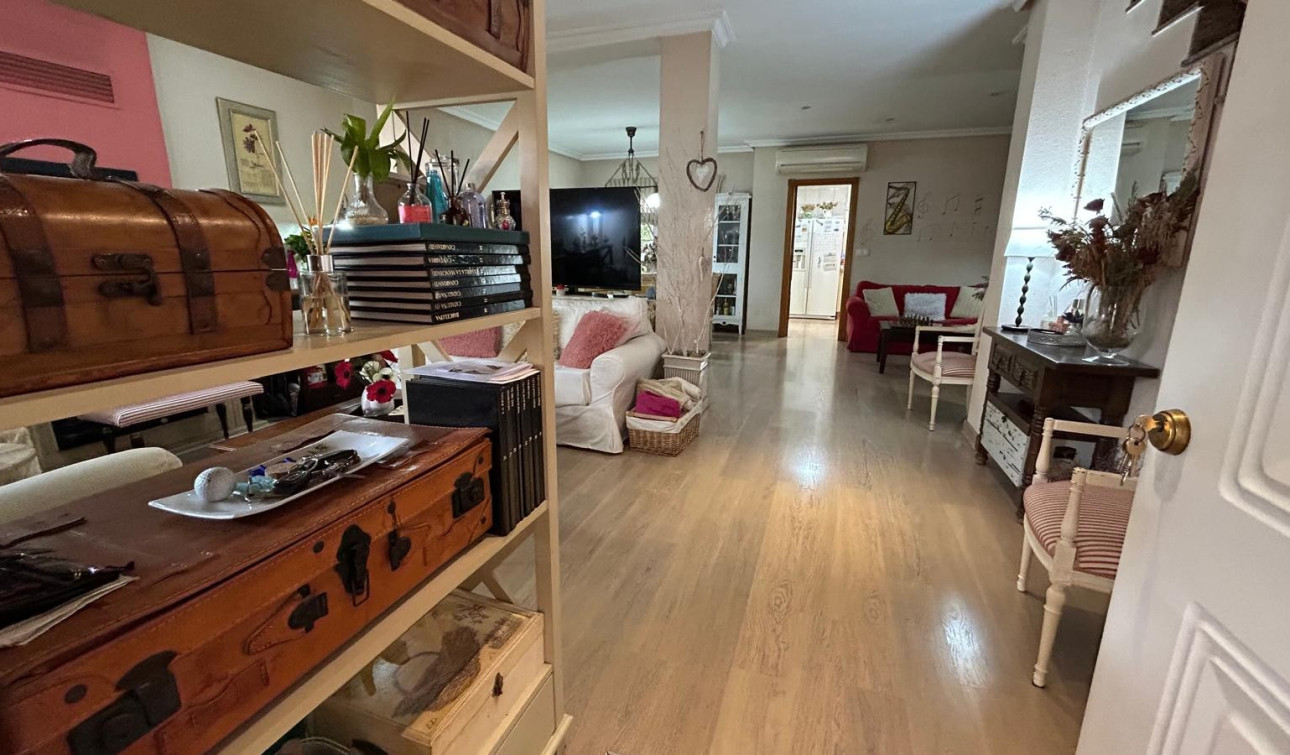 Resale - Semi - Detached Villa - Los Montesinos