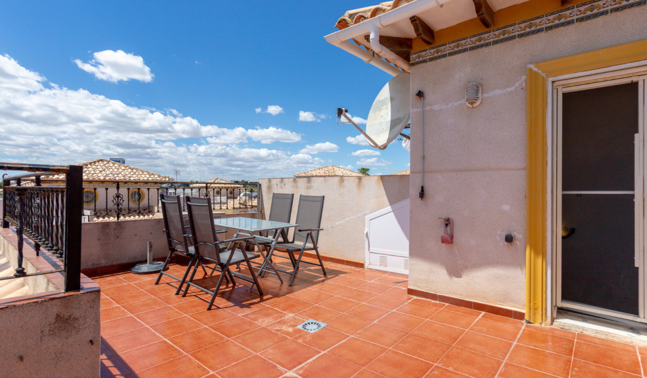 Resale - Semi - Detached Villa - Orihuela Costa - La Zenia