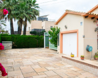 Resale - Semi - Detached Villa - Orihuela Costa - MUY CERCA DE LA PLAYA