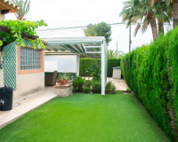 Resale - Semi - Detached Villa - Orihuela Costa - MUY CERCA DE LA PLAYA