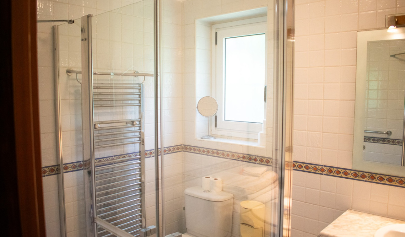 Resale - Semi - Detached Villa - Orihuela Costa - MUY CERCA DE LA PLAYA