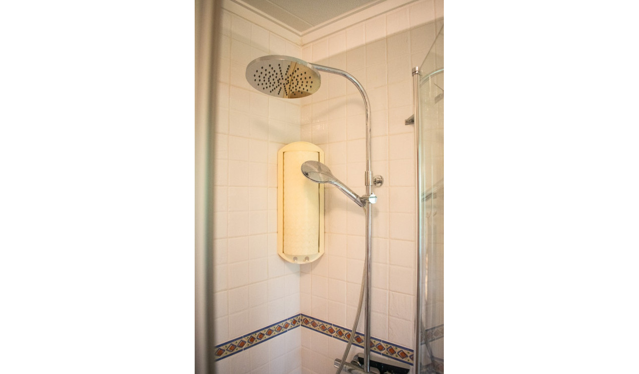 Resale - Semi - Detached Villa - Orihuela Costa - MUY CERCA DE LA PLAYA