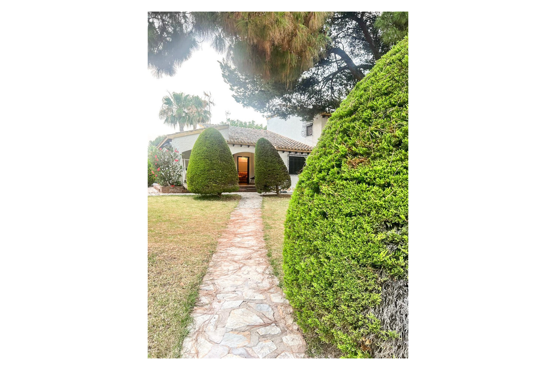 Resale - Semi - Detached Villa - Orihuela Costa - Punta Prima