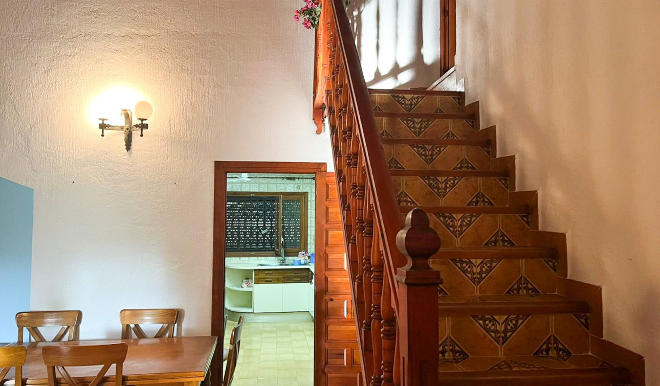 Resale - Semi - Detached Villa - Orihuela Costa - Punta Prima