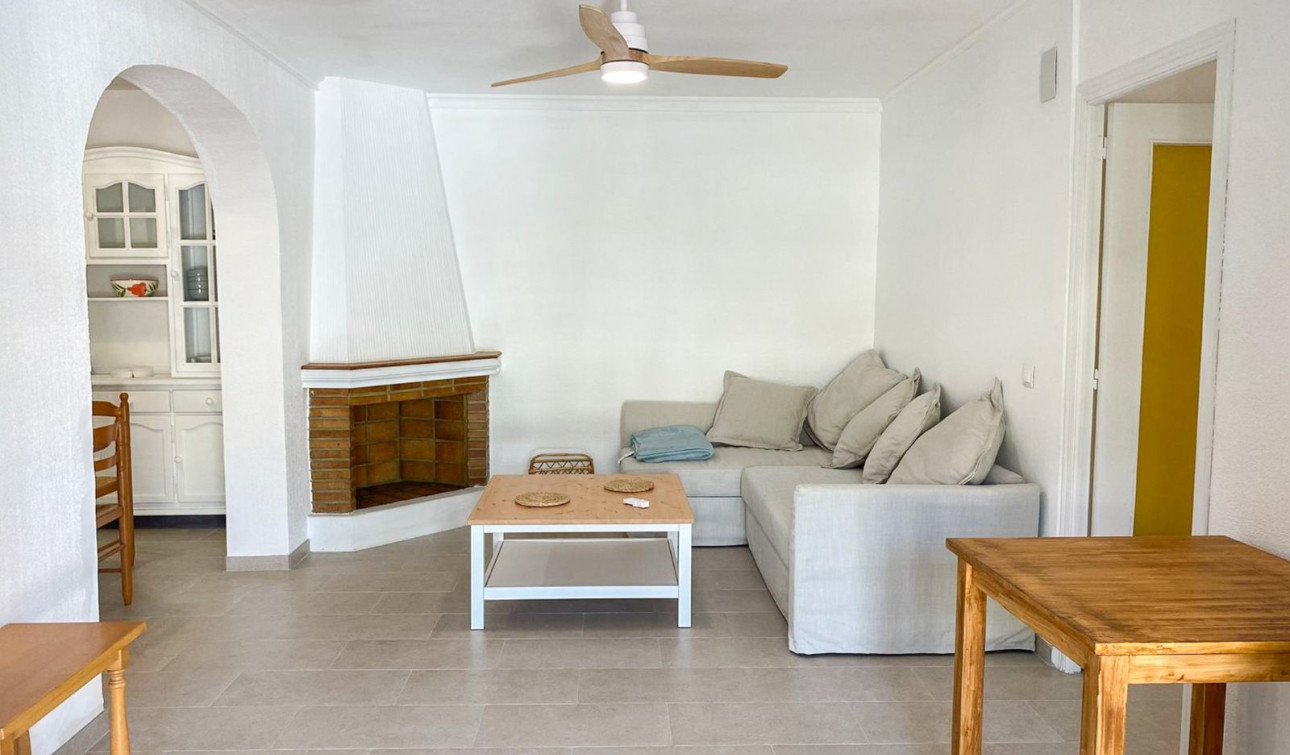 Resale - Semi - Detached Villa - Orihuela Costa