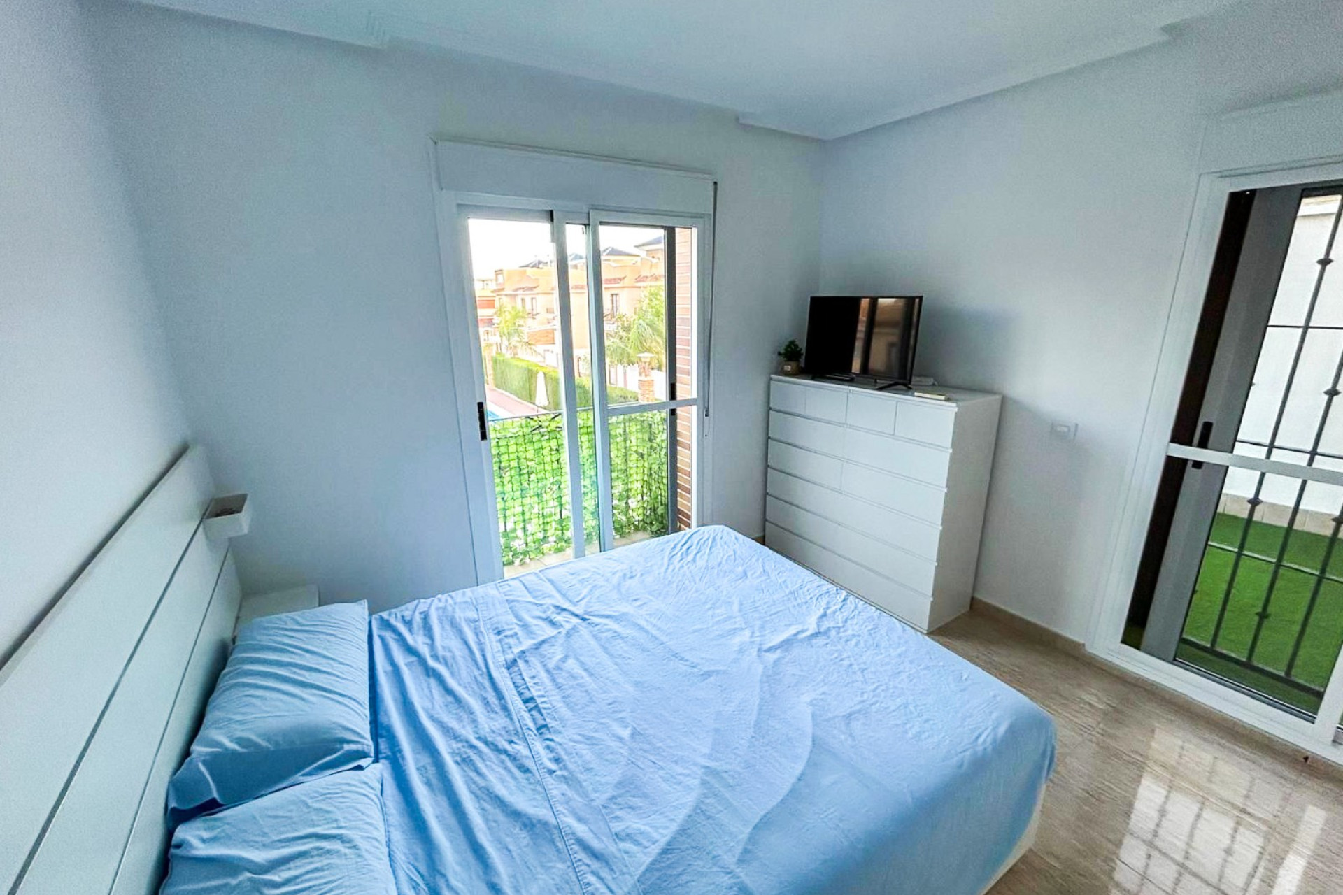 Resale - Semi - Detached Villa - Pilar de la Horadada - Torre De La Horadada