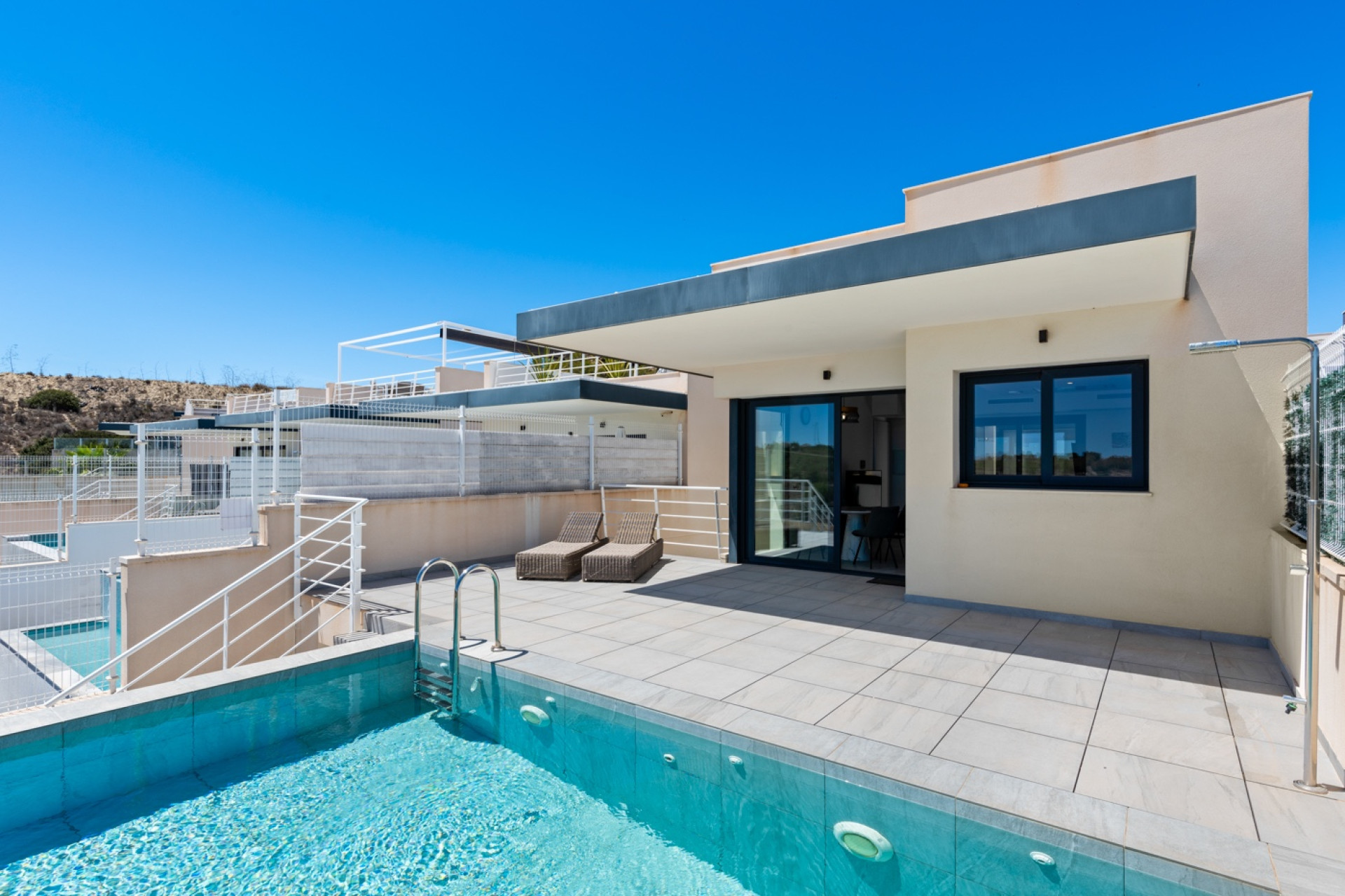 Resale - Semi - Detached Villa - San Miguel de Salinas - Costa Blanca South