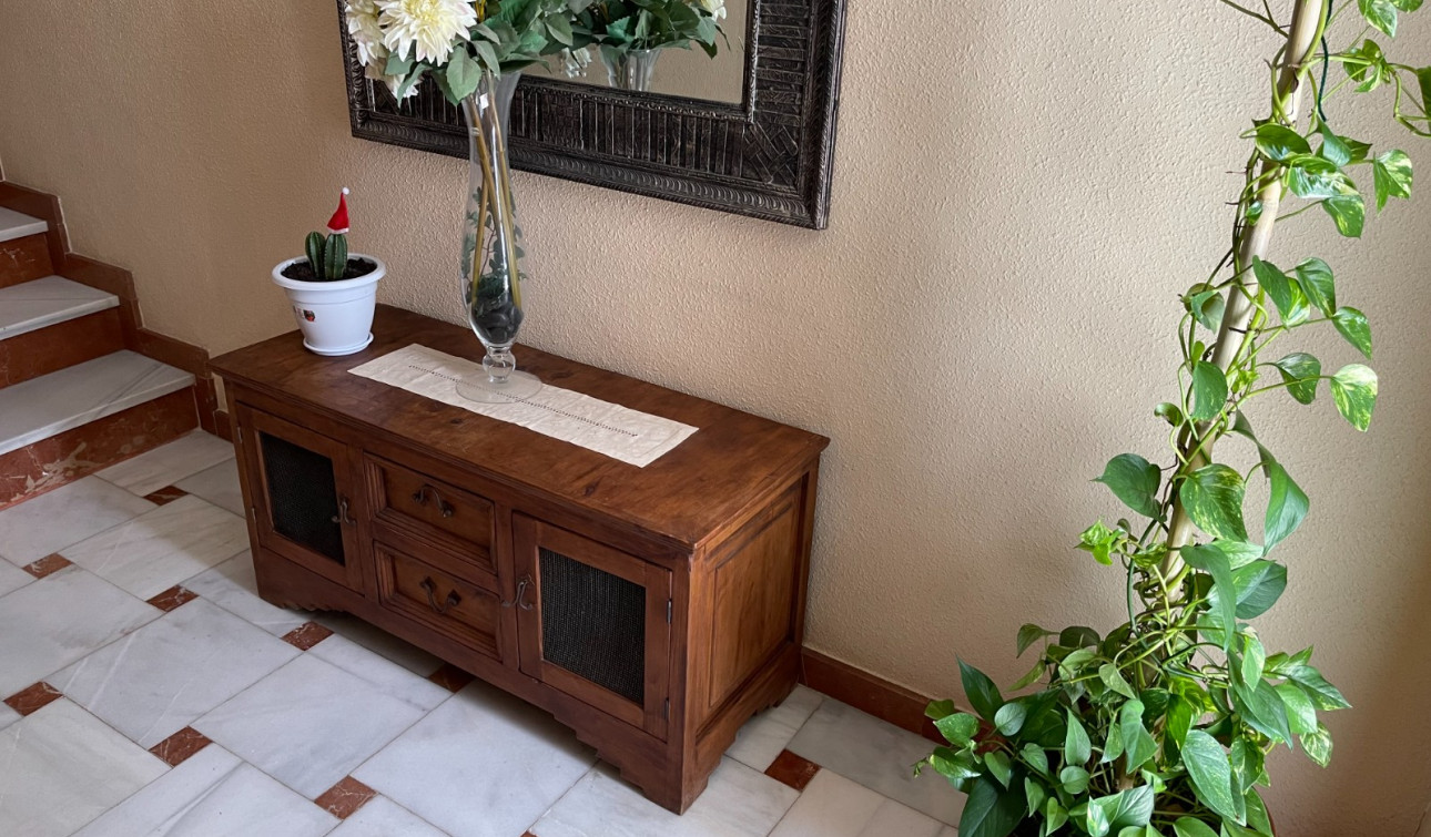 Resale - Semi - Detached Villa - San Miguel de Salinas - Pueblo