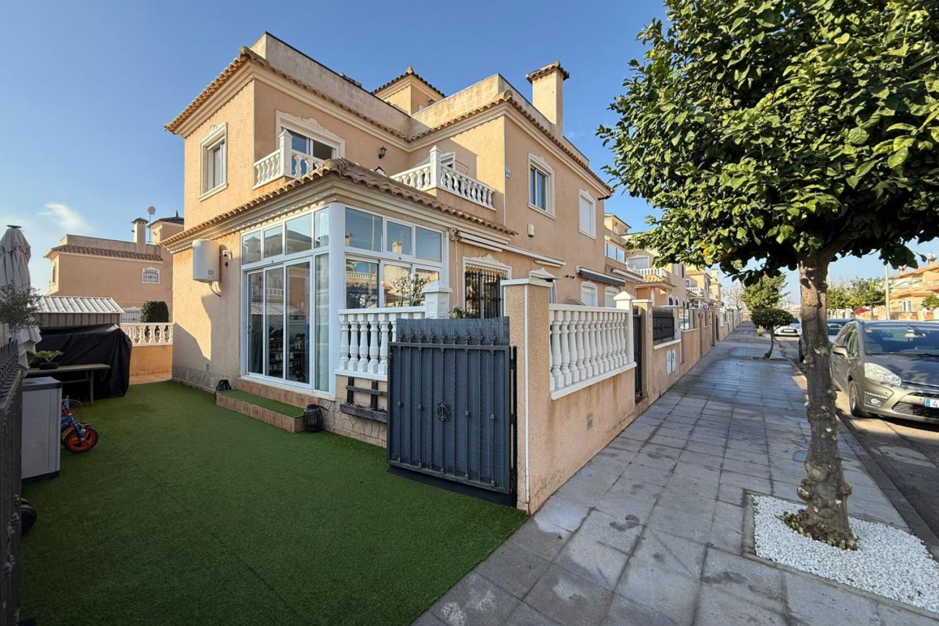 Resale - Semi - Detached Villa - Torre de la Horadada