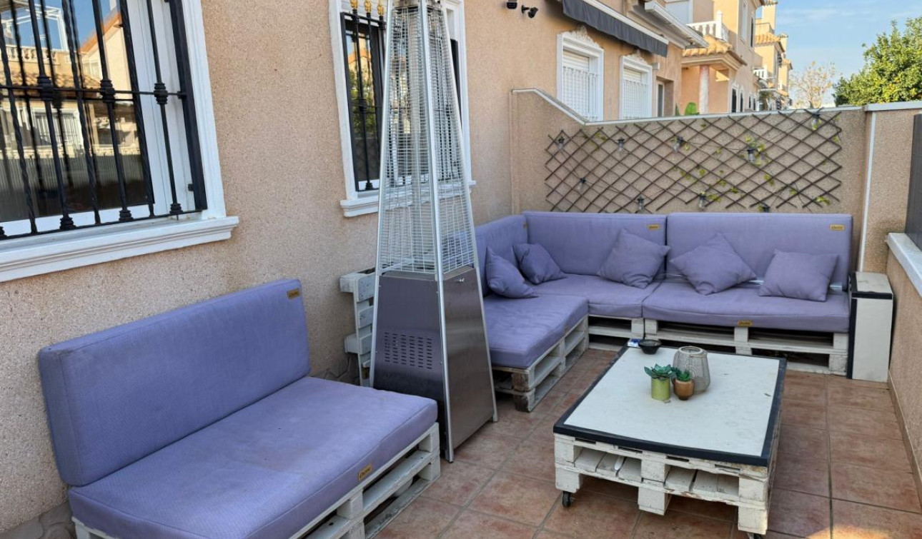 Resale - Semi - Detached Villa - Torre de la Horadada