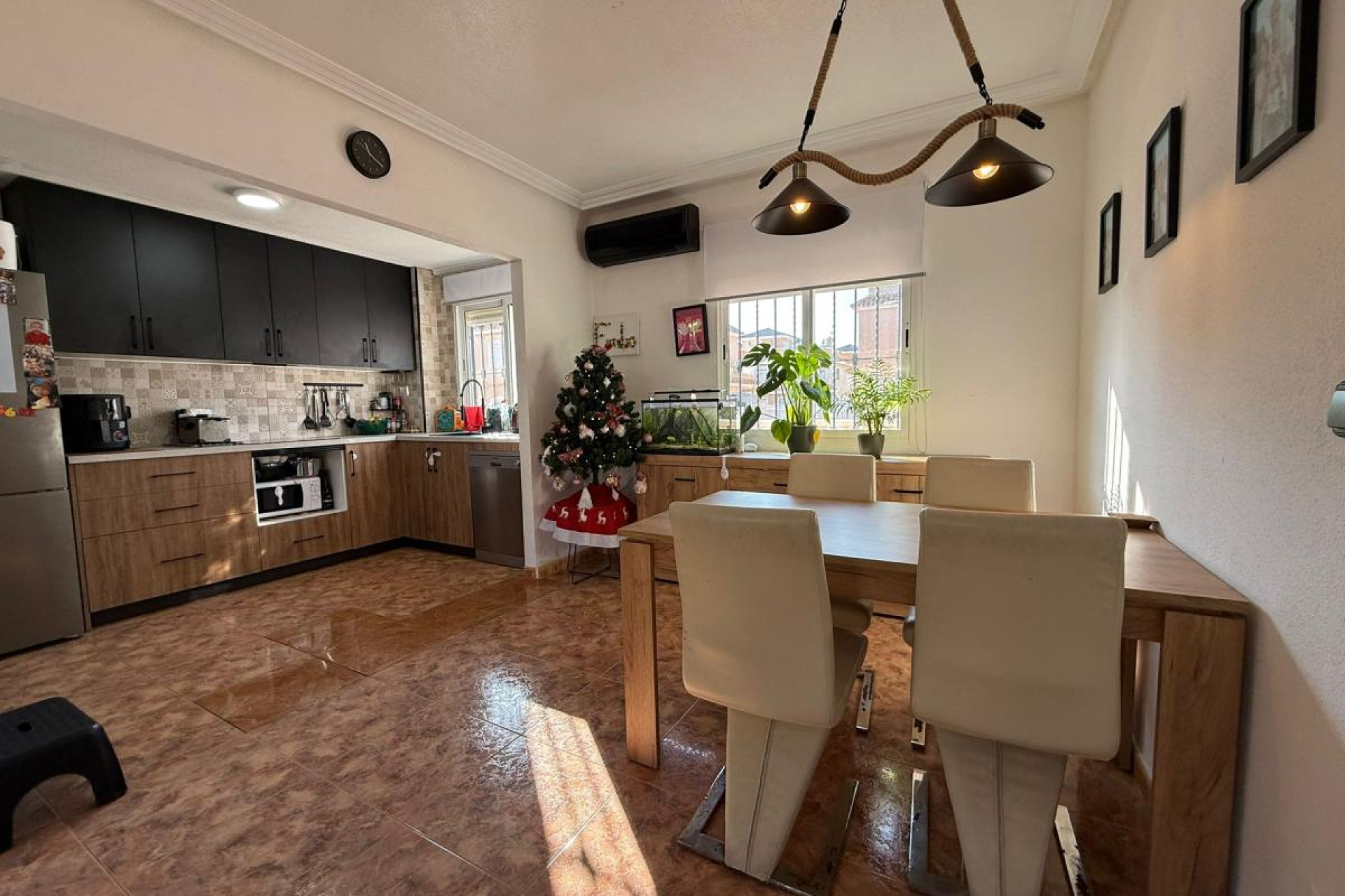 Resale - Semi - Detached Villa - Torre de la Horadada