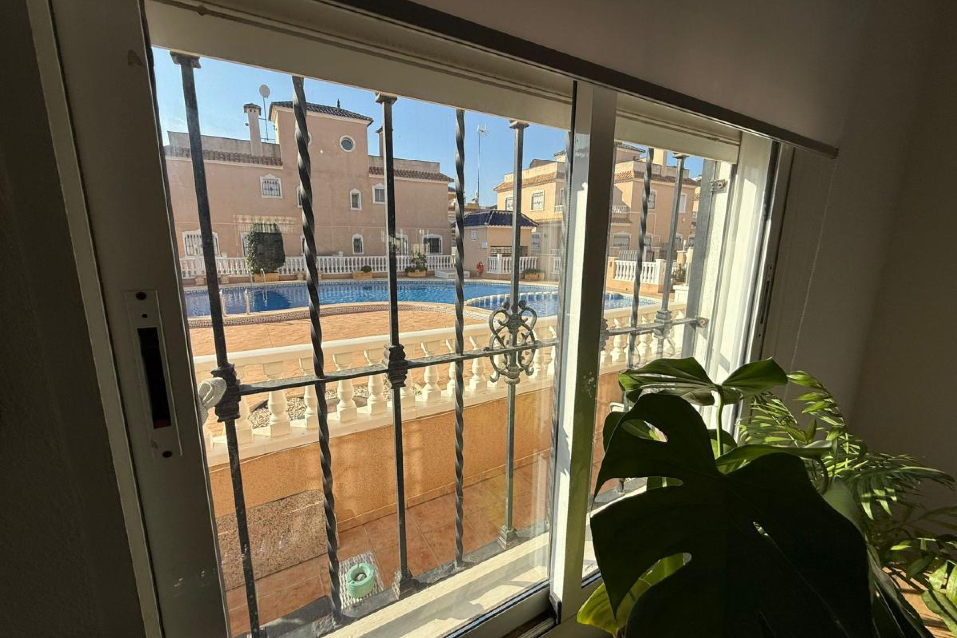 Resale - Semi - Detached Villa - Torre de la Horadada