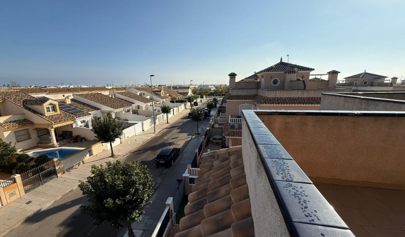 Resale - Semi - Detached Villa - Torre de la Horadada