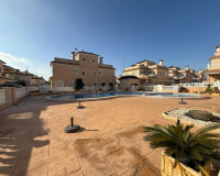 Resale - Semi - Detached Villa - Torre de la Horadada