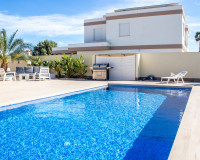 Resale - Semi - Detached Villa - Torrevieja - La Siesta - El Salado - Torreta