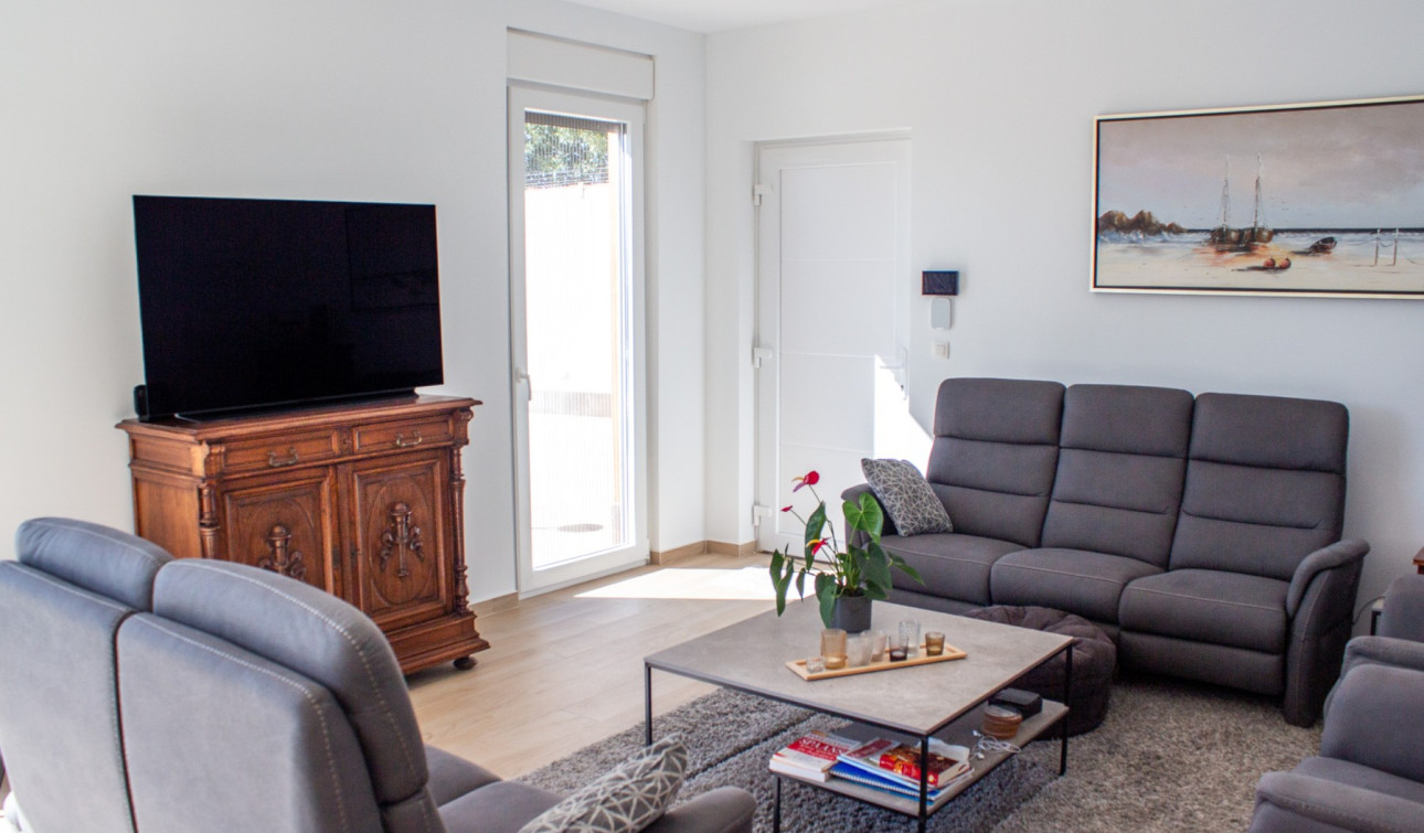 Resale - Semi - Detached Villa - Torrevieja - La Siesta - El Salado - Torreta