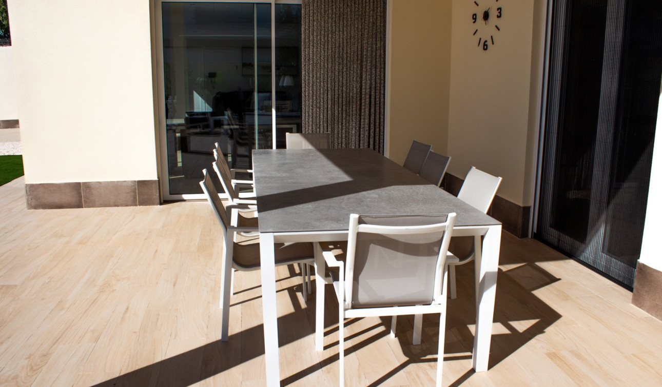 Resale - Semi - Detached Villa - Torrevieja - La Siesta - El Salado - Torreta