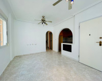 Resale - Single Family Home - Torrevieja - Sector 25