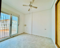 Resale - Single Family Home - Torrevieja - Sector 25