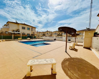 Resale - Single Family Home - Torrevieja - Sector 25