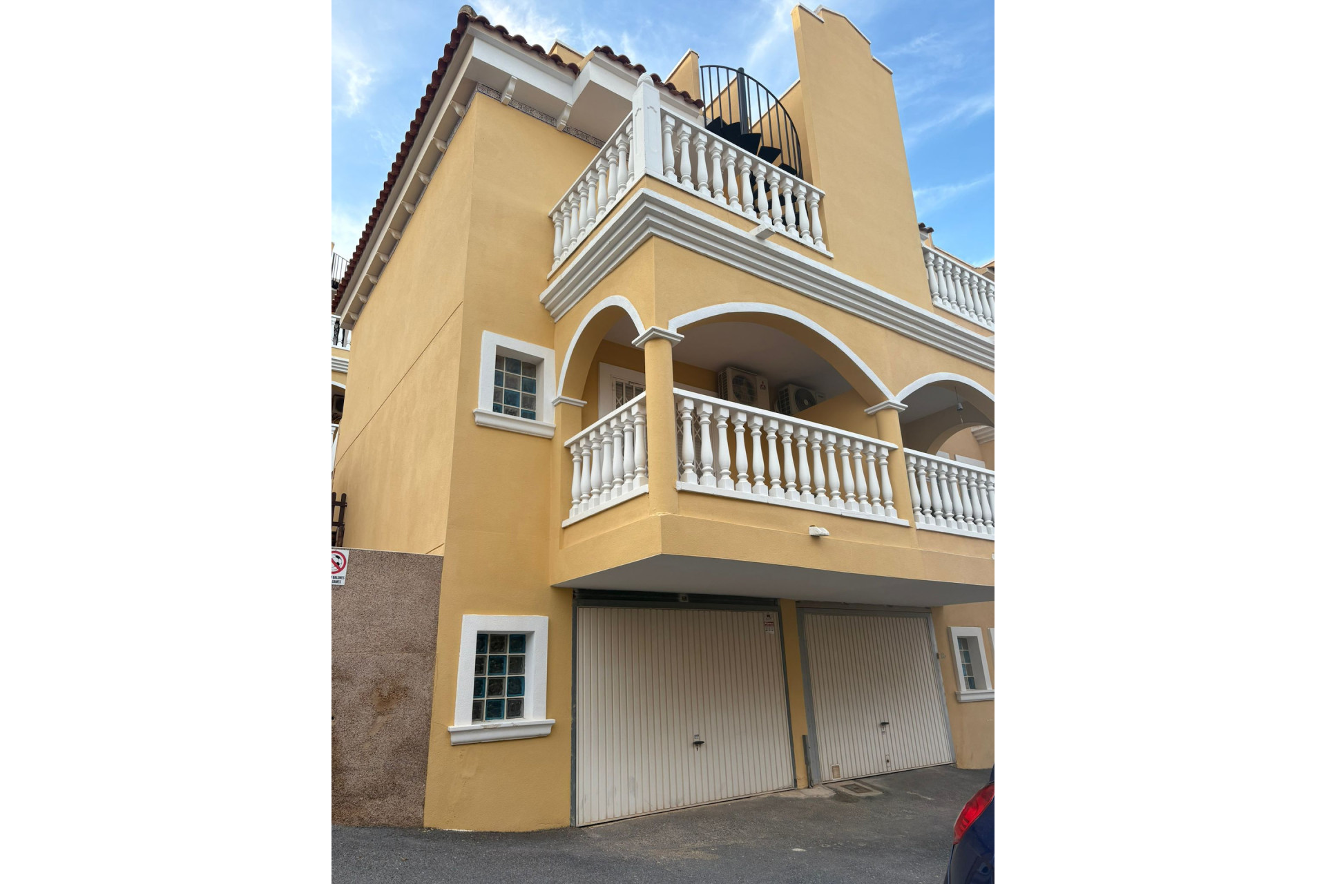 Resale - Town House - Algorfa
