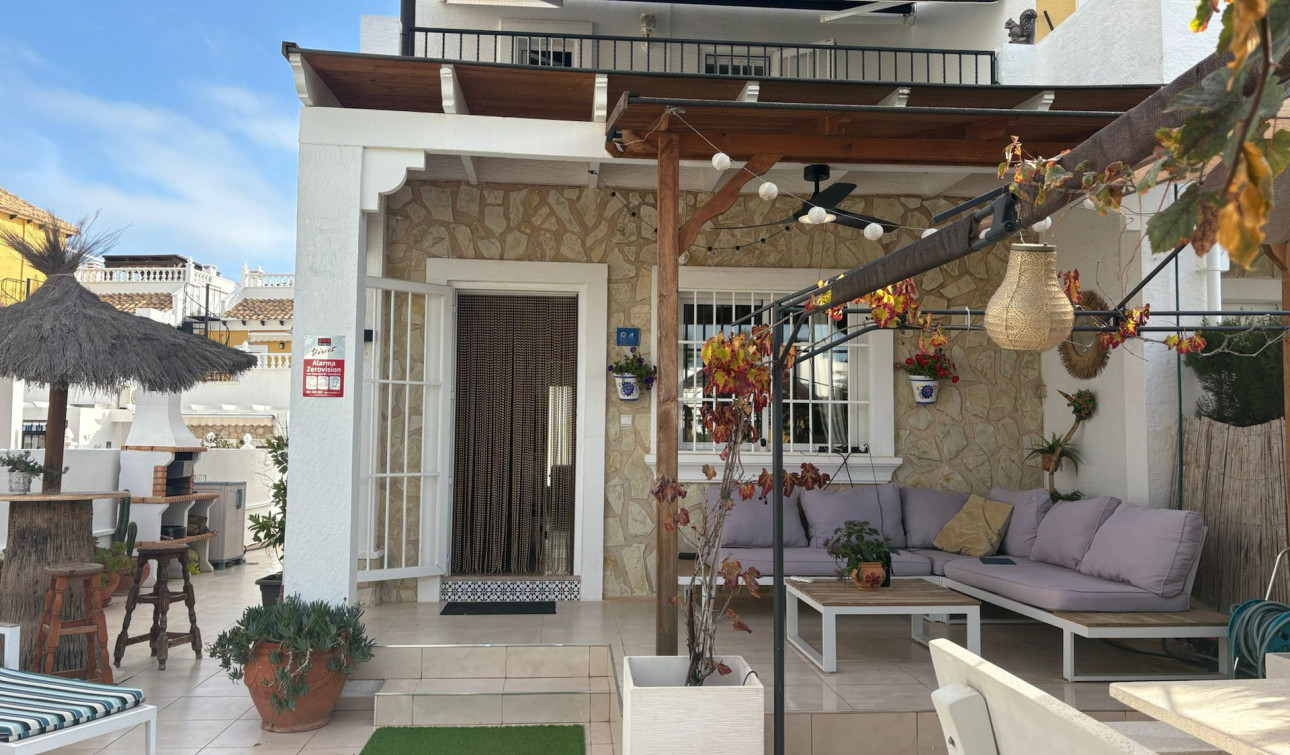 Resale - Town House - Algorfa