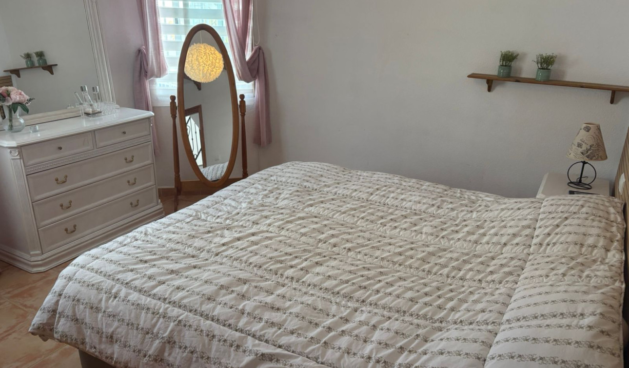 Resale - Town House - Algorfa