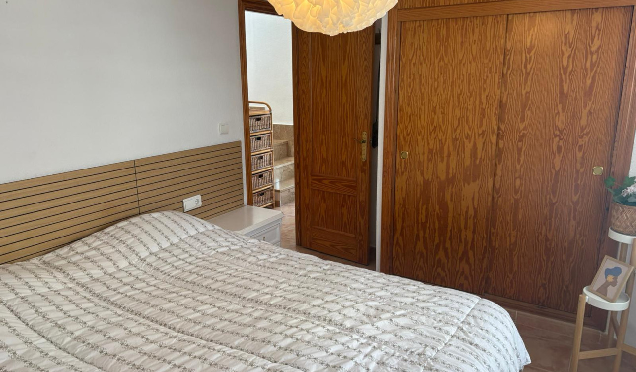 Resale - Town House - Algorfa