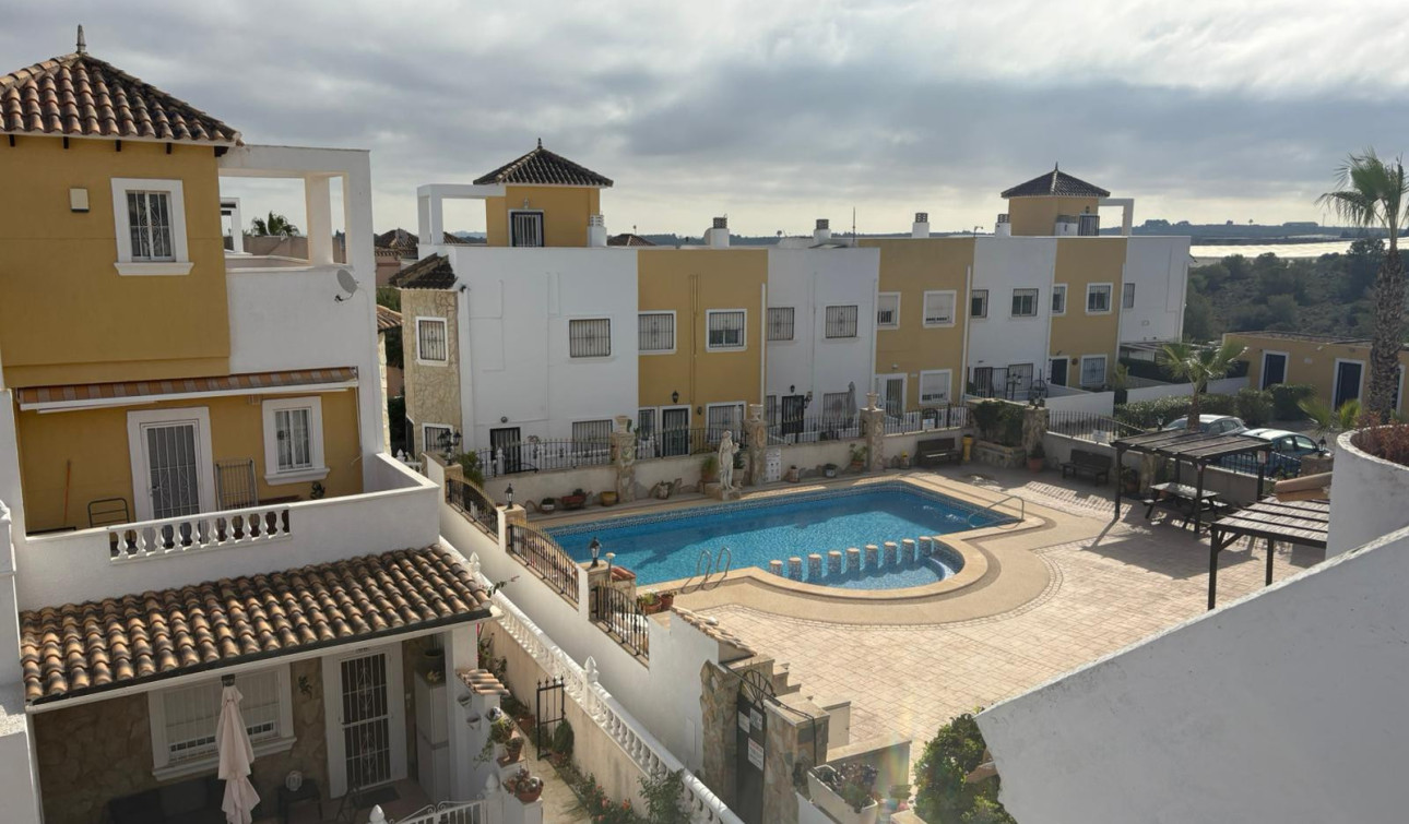 Resale - Town House - Algorfa