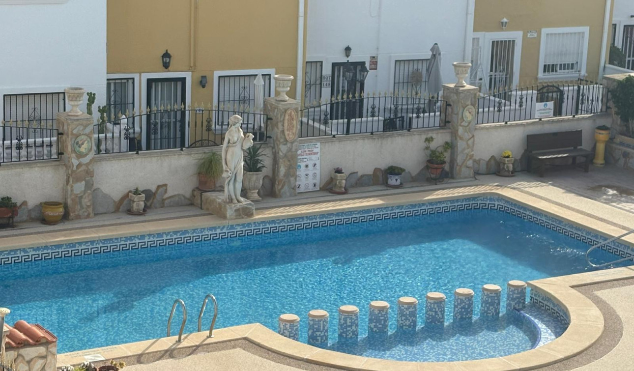 Resale - Town House - Algorfa