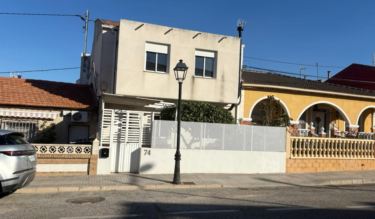 Resale - Town House - Algorfa